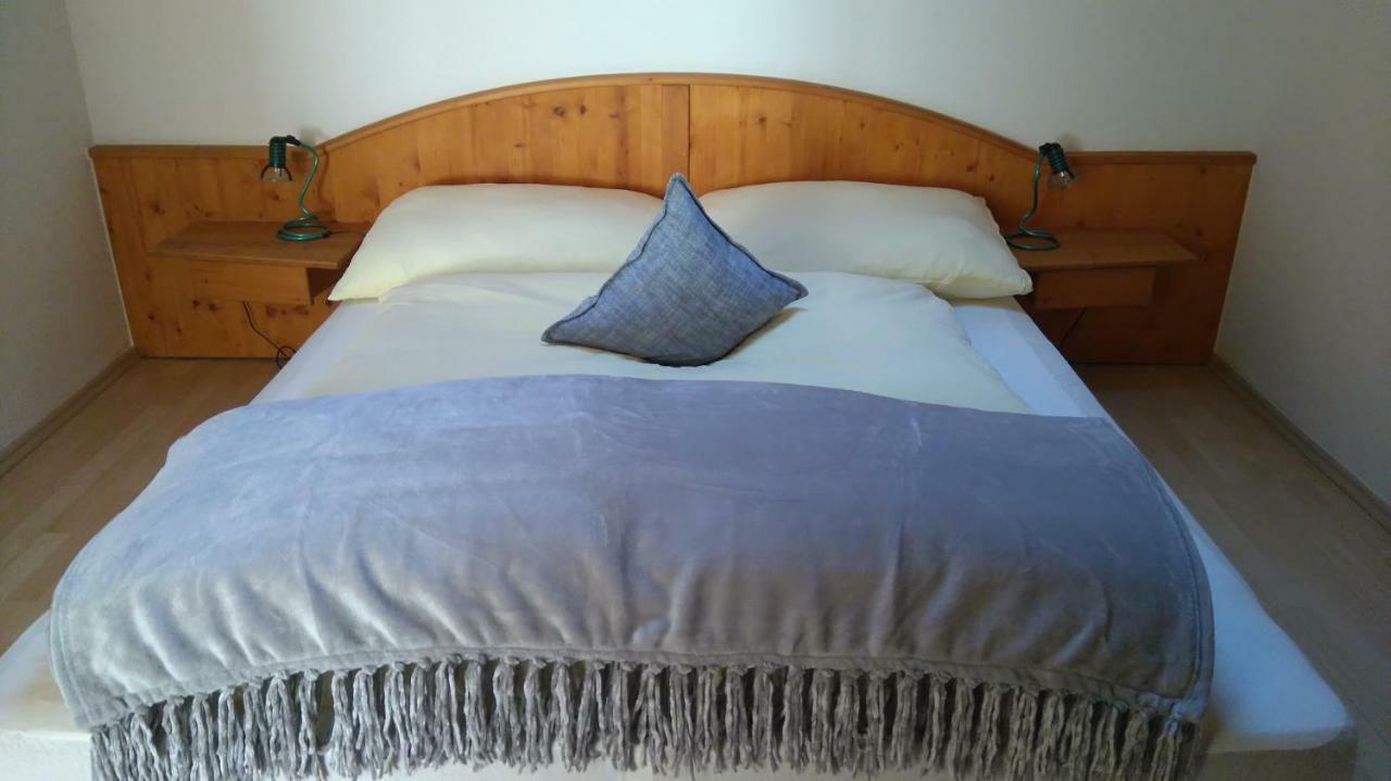 Haus Anna Lena Apartment แลงเงนเฟลด์ ภายนอก รูปภาพ